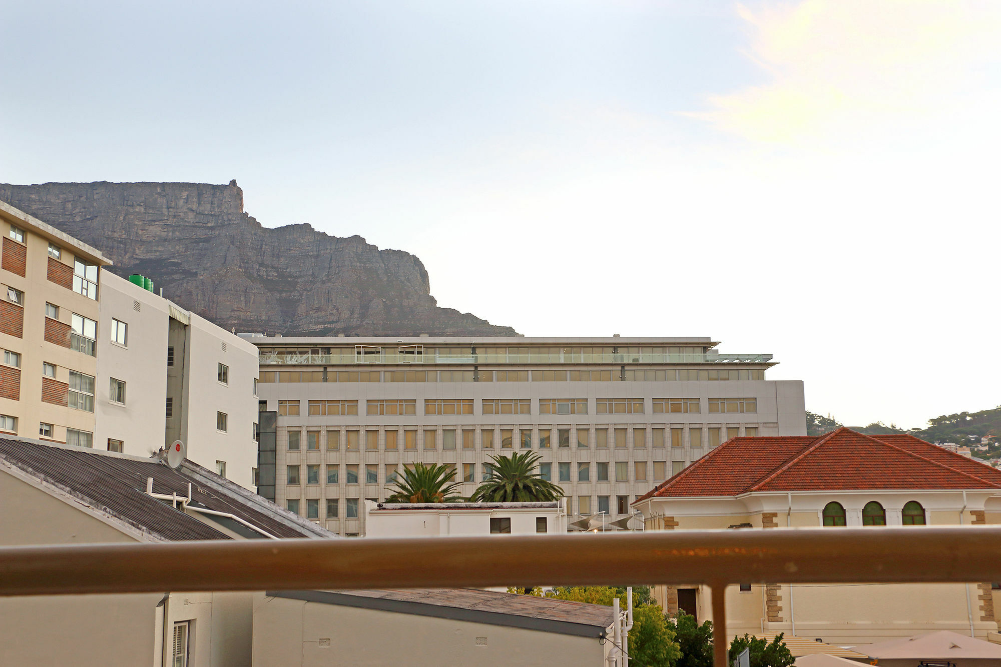 Afribode'S Studio Martini * Cape Town